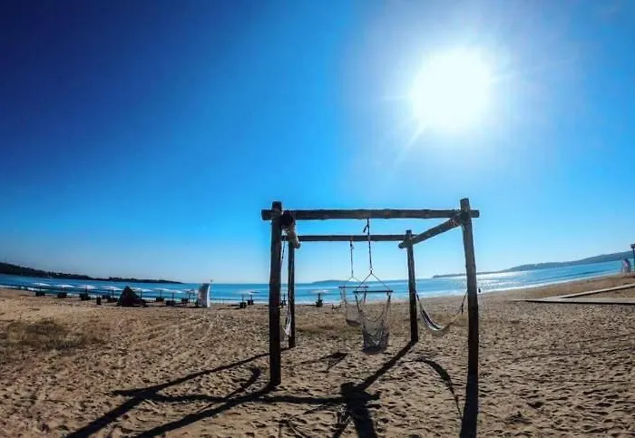 на градина *