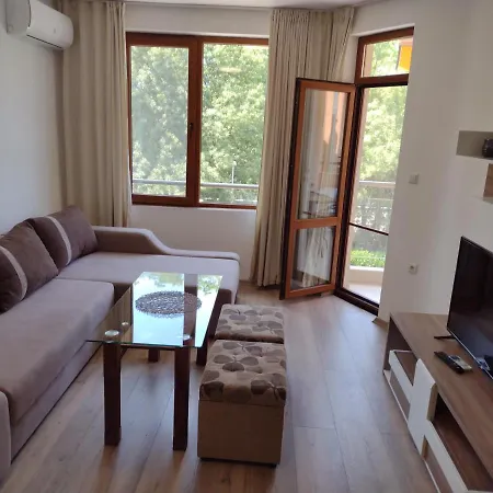 Apartman на градина *