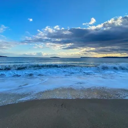 شقة на градина تشيرنوموريتس