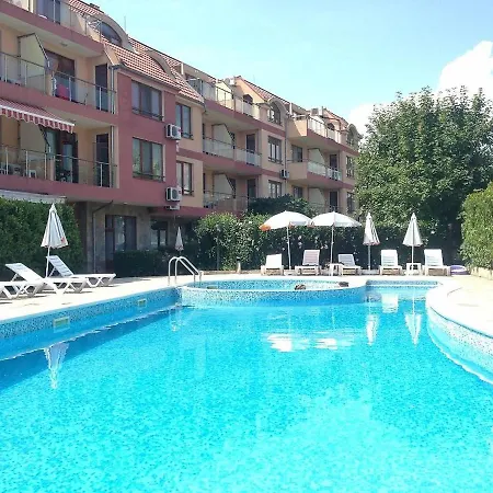 на градина *