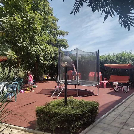 на градина Csernomorec